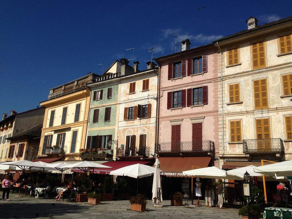 Casa Vacanza Piazza Orta San Giulio Esterno foto